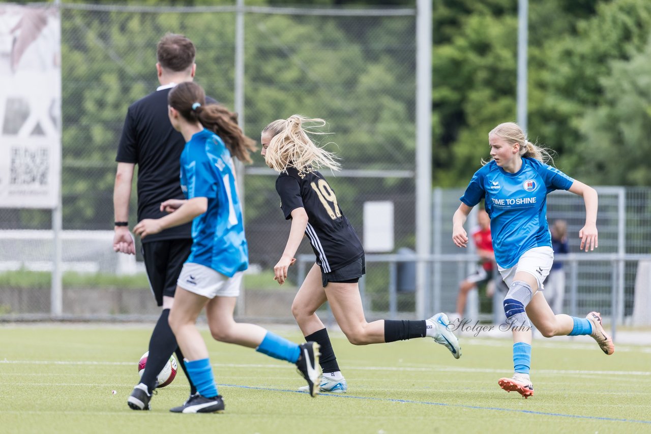 Bild 58 - wBJ SC Condor - VfL Pinneberg : Ergebnis: 3:2